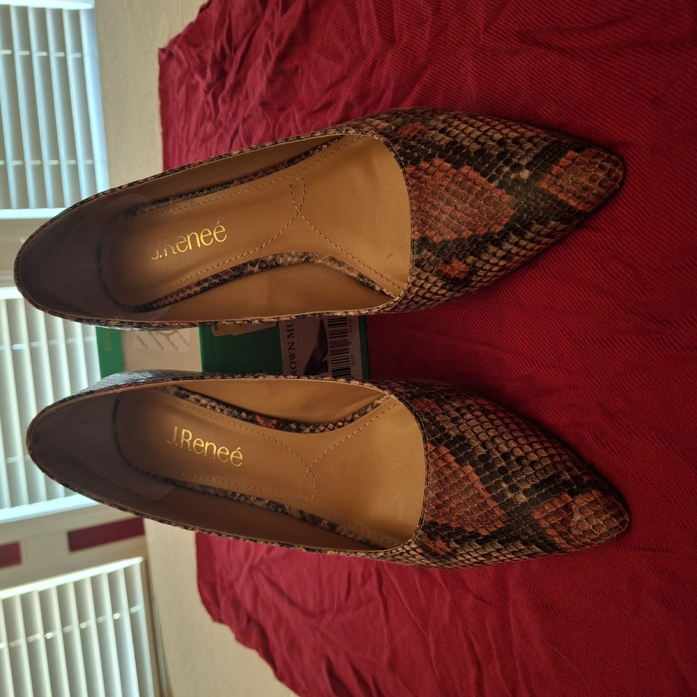 J.Renee Women's Brown Snake Print Shoes - Picture 6 of 15